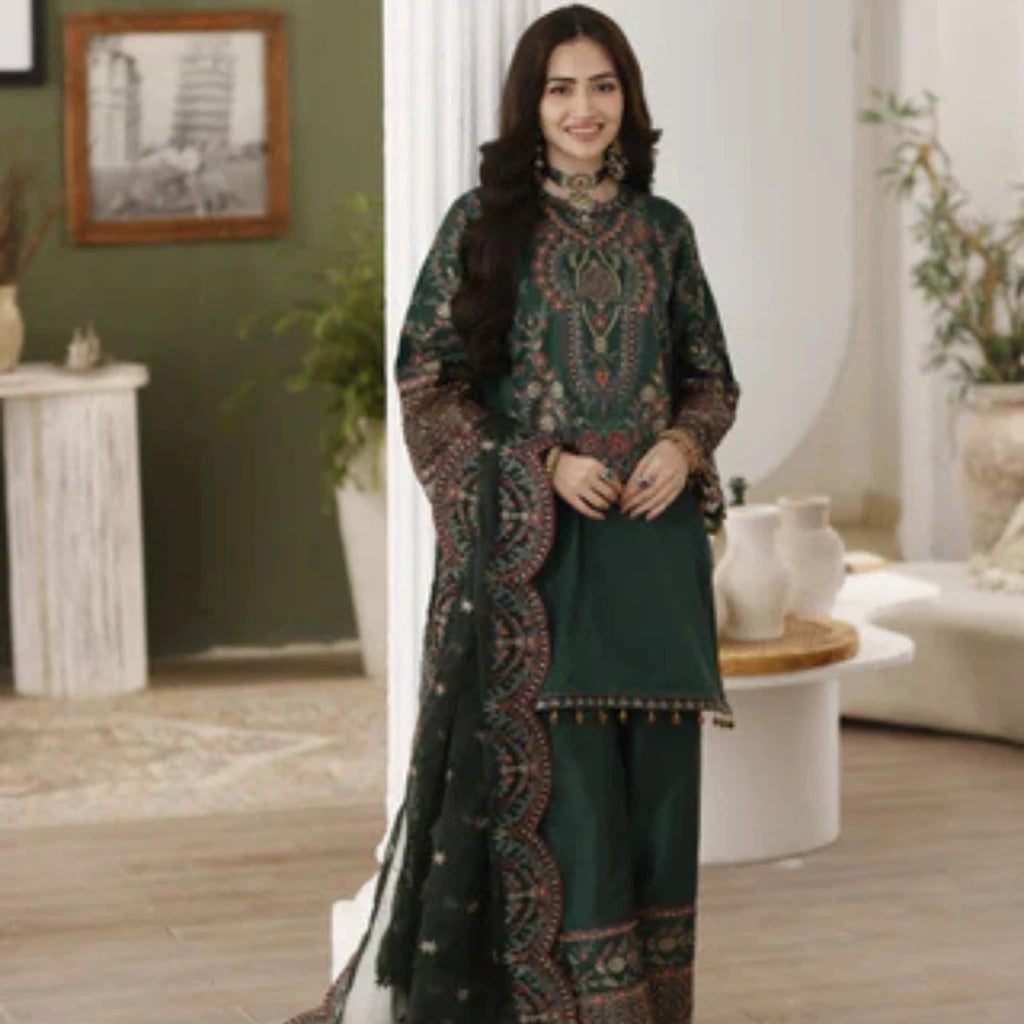 Luxury Pret Collection
